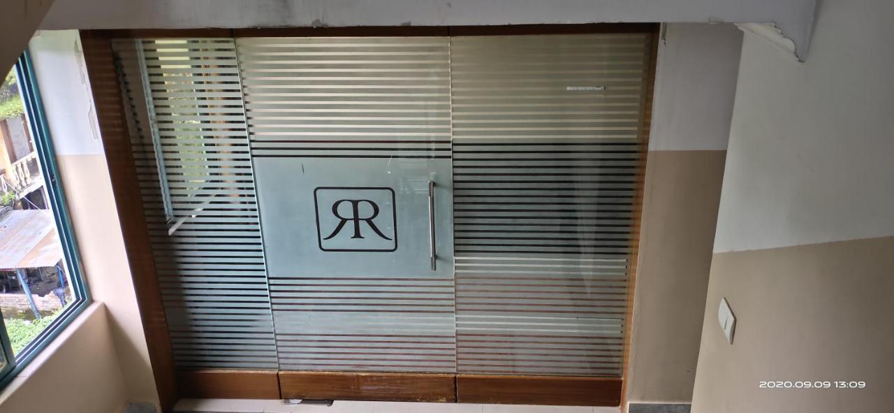 Hotel Royal Residency Siliguri Esterno foto