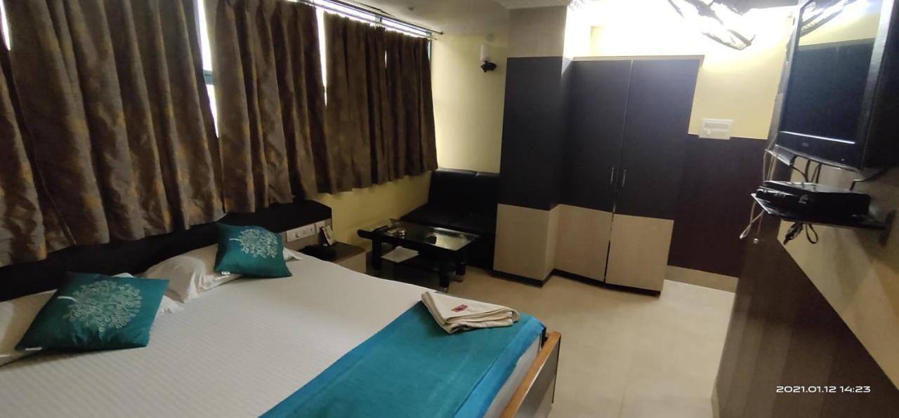 Hotel Royal Residency Siliguri Esterno foto