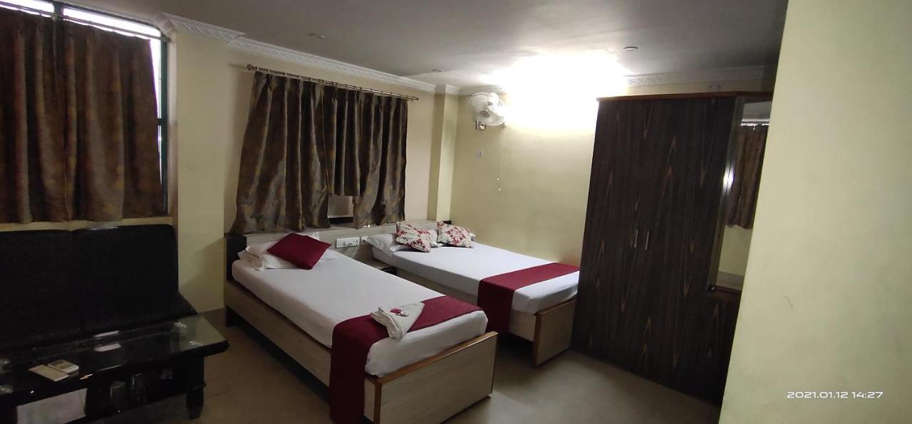 Hotel Royal Residency Siliguri Esterno foto