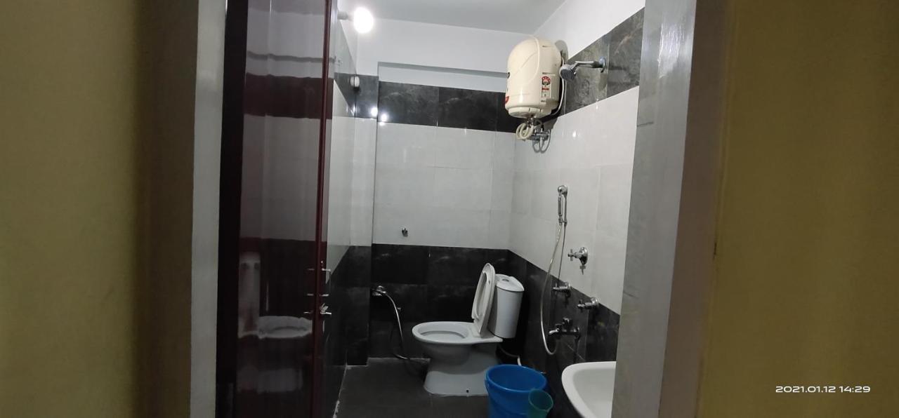 Hotel Royal Residency Siliguri Esterno foto