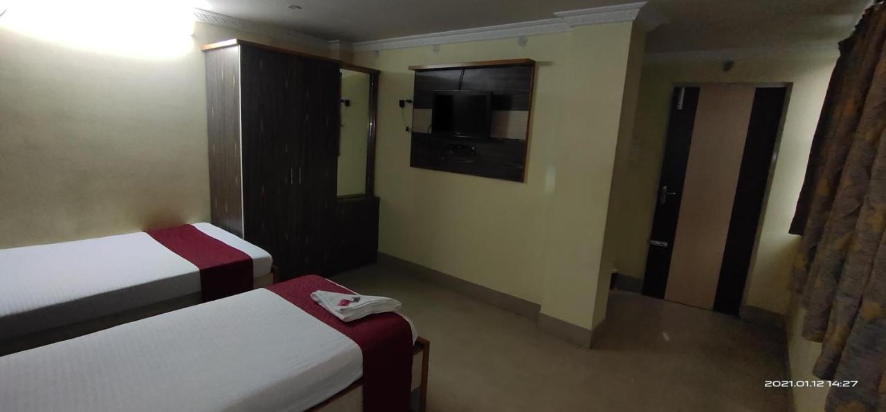 Hotel Royal Residency Siliguri Esterno foto