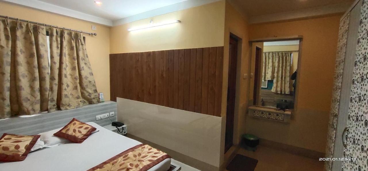 Hotel Royal Residency Siliguri Esterno foto